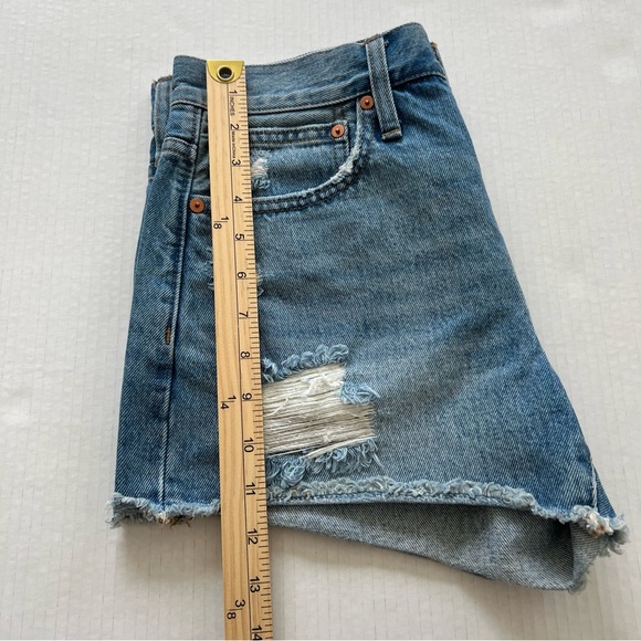 NWT Madewell Relaxed Denim Shorts in Homecrest Wash Button Fly Ripped SZ 24 - Picture 16 of 16